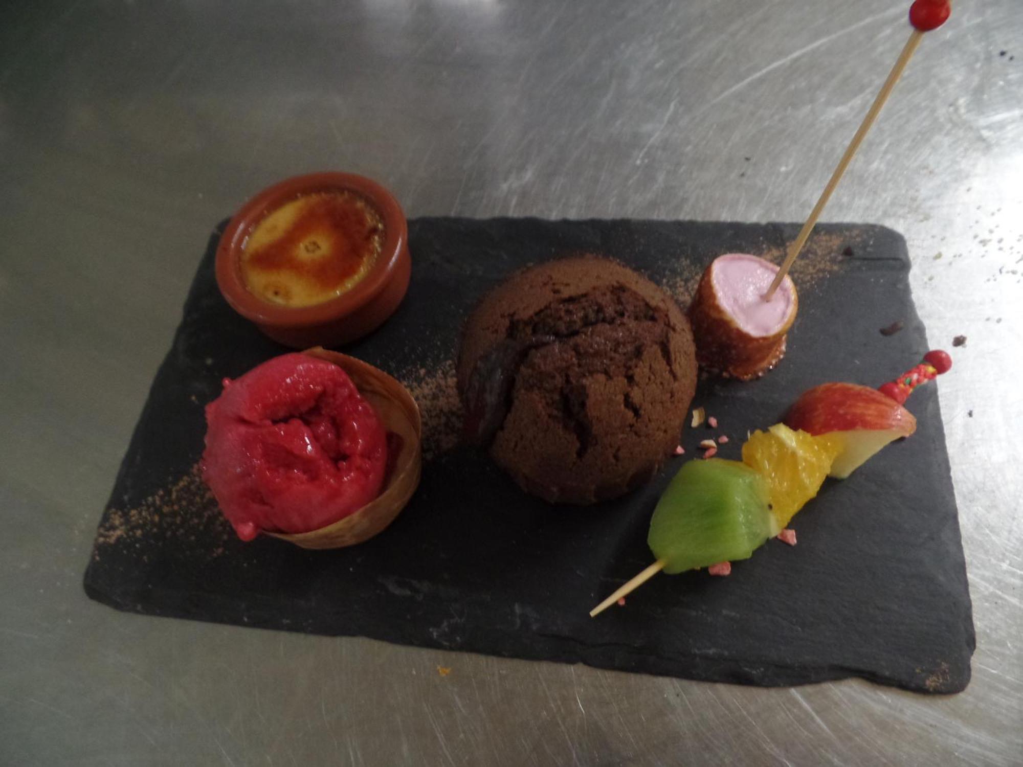 Logis Hotel Restaurant Le Commerce Guichen Buitenkant foto