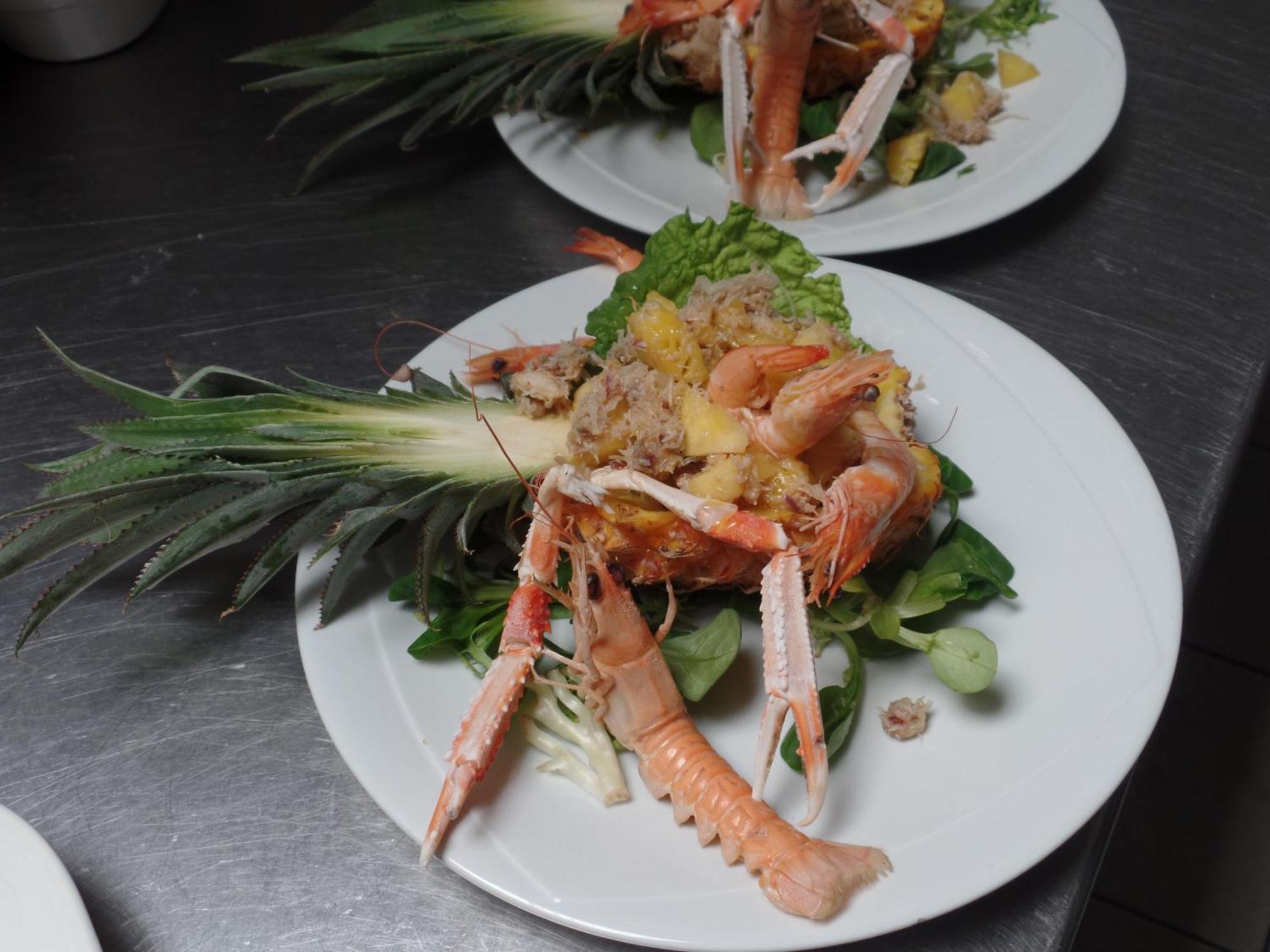 Logis Hotel Restaurant Le Commerce Guichen Buitenkant foto